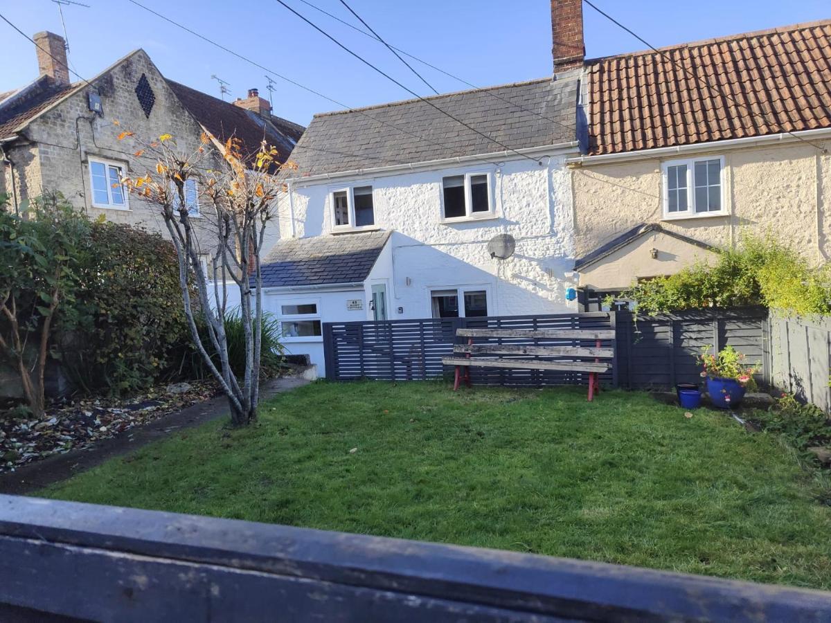 Daisy Cottage Warminster Exterior foto
